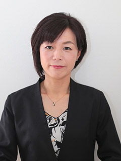 島田　透代